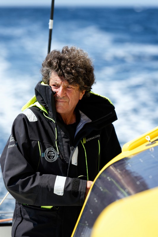 Imoca Tout commence en Finistere - Armor-lux  --- Jean Le Cam : Imoca Tout commence en Finistere - Armor-lux  --- Jean Le Cam2024/08/01 © F Van Malleghem Photographe